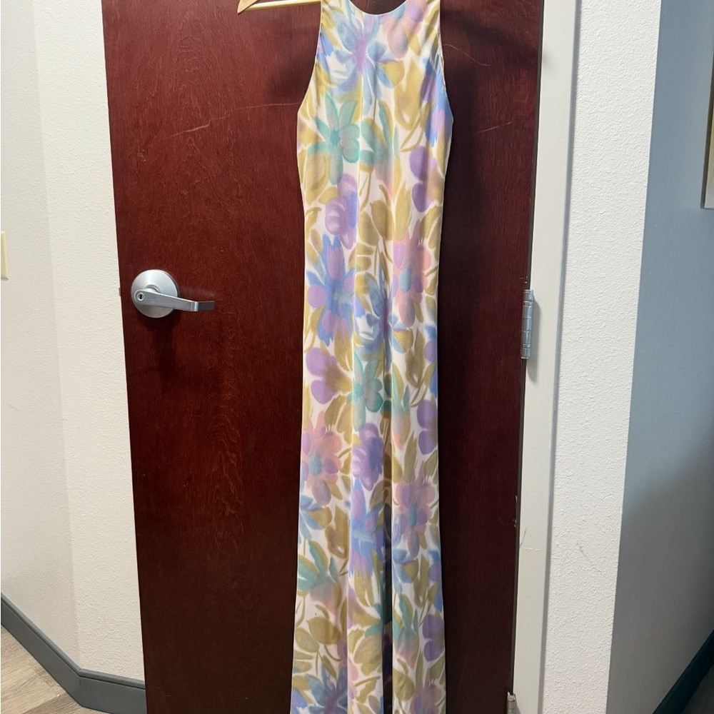 Floral Sleeveless Maxi Dress